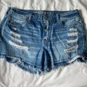never worn NWOT American eagle shorts